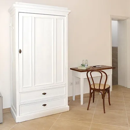 Palazzo Marzo *
