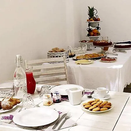 Palazzo Marzo Bed & Breakfast Otranto