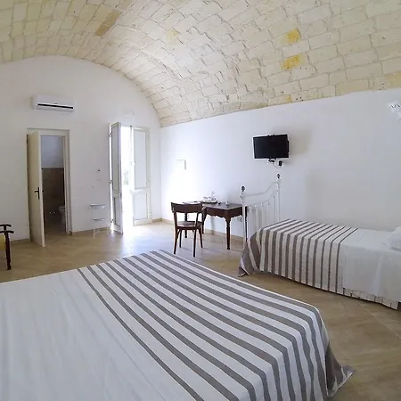 Oda ve Kahvaltı Palazzo Marzo 4*