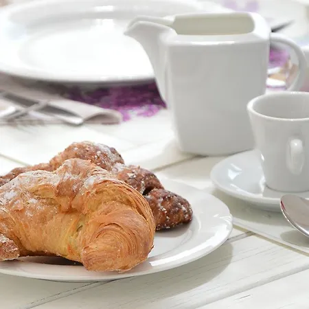 Nocleg ze śniadaniem Palazzo Marzo 4*