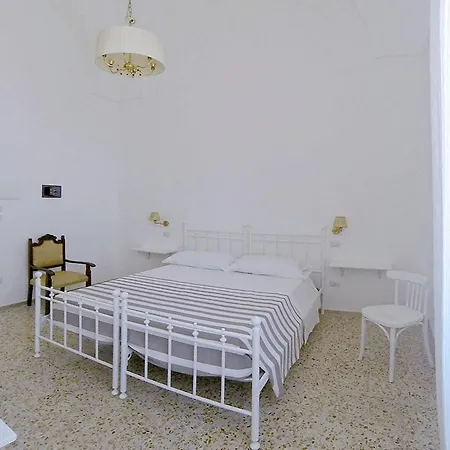 Palazzo Marzo Nocleg ze śniadaniem 4*